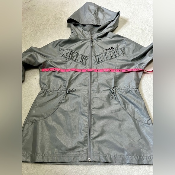 FILA Silver Metallic Shimmer Rain Jacket - XS - Picture 3 of 9
